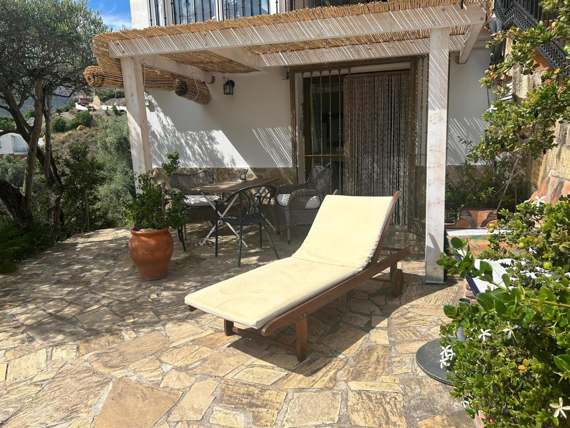 Bed and Breakfast El Nispero Dulce Alcaucín Exteriér fotografie